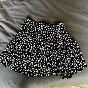 Forever 21 Black with White Flowers Skater Skirt- XS